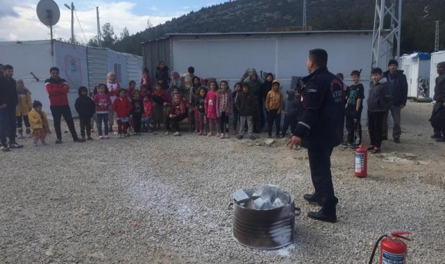 Konteyner kent sakinlerine yangın eğitimi
