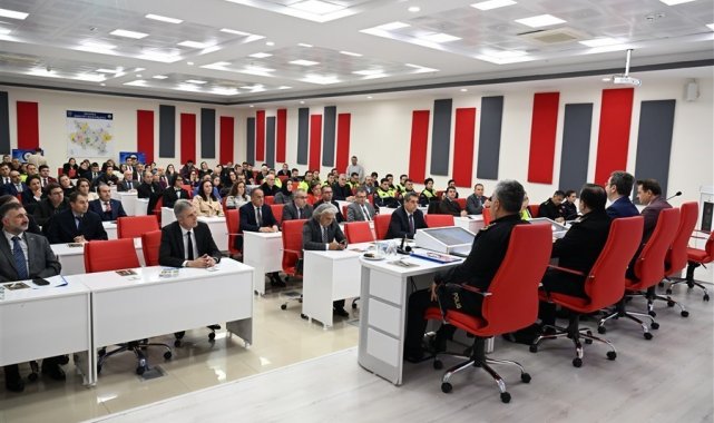Manisa'da eğitim öğretim yılı 2. döneminde alınacak tedbirler değerlendirildi