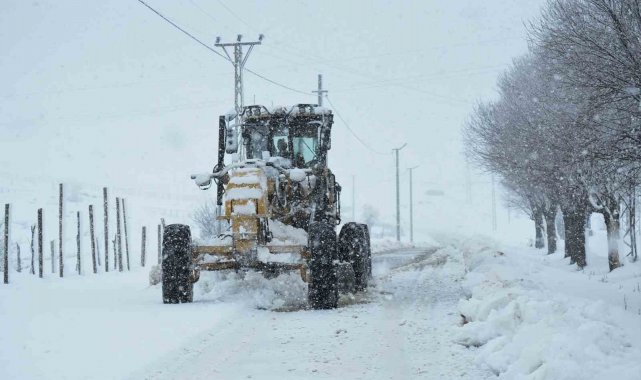 Muş'ta 75 köy yolu ulaşıma kapandı