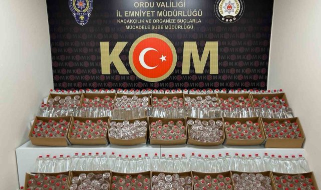 Ordu'da kargo gönderisinde 630 litre etil alkol ele geçirildi