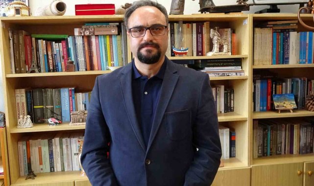 Prof. Dr. İsmail Köse İran-Pakistan gerilimine dikkat çekti, İran'ın kendisine yeni hedef olarak Pakistan'ı seçtiğini duyurdu