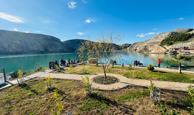 "Sakin Şehir" Halfeti'de yaz mevsimi yaşanıyor