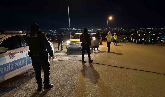 Şehir manzarasına hakim bölgelerde alkol tüketen şahıslara yönelik denetim
