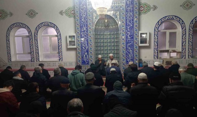 Selendi'de sabah namazı buluşmaları devam ediyor