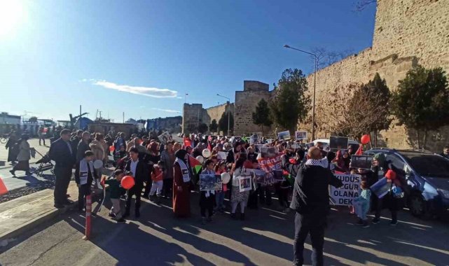 Sinop'ta minikler Gazze için yürüdü