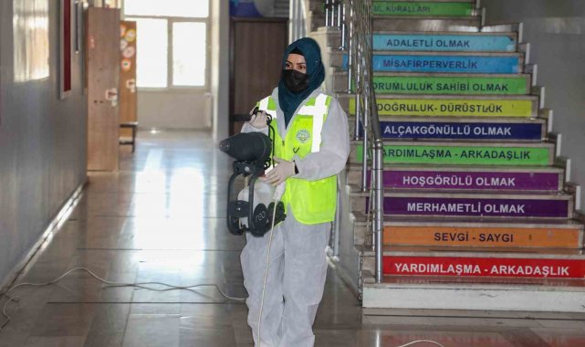 Talas Belediyesi, okulları 2. döneme hazırlıyor