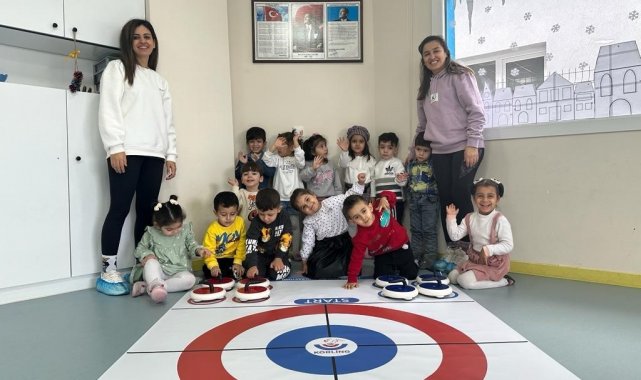 Turgutlu'da ilk kez 'Floor Curling' heyecanı yaşandı