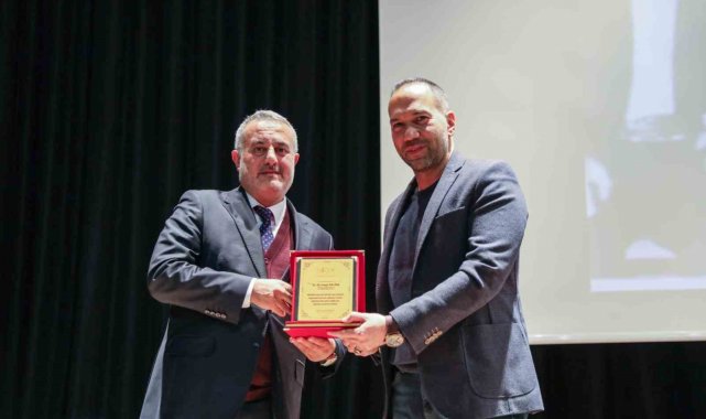 Yazar ve Mütefekkir Yaşar Kaplan; vefatının 1. yıldönümünde anıldı