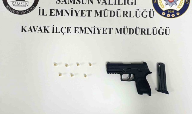 Yurt dışına kaçarken enselendi