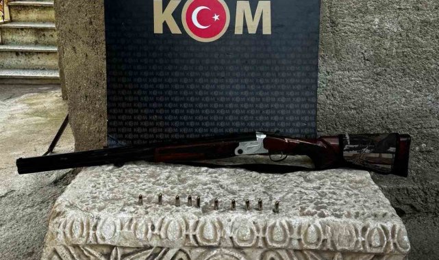 100 kilogram ağırlığında tarihi sanduka ele geçirildi