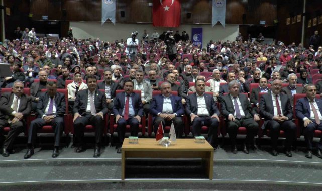 27. Dönem TBMM Başkanı Şentop: "Erbakan hocanın başlattığı hareket yükseldikçe darbecilerin güç mücadelesi aşağı inmiştir"
