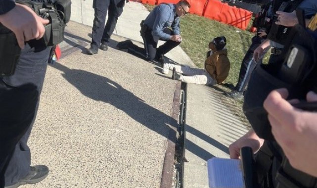 ABD'de geçit töreni sırasında yapılan silahlı saldırıda ilk bilanço belli oldu