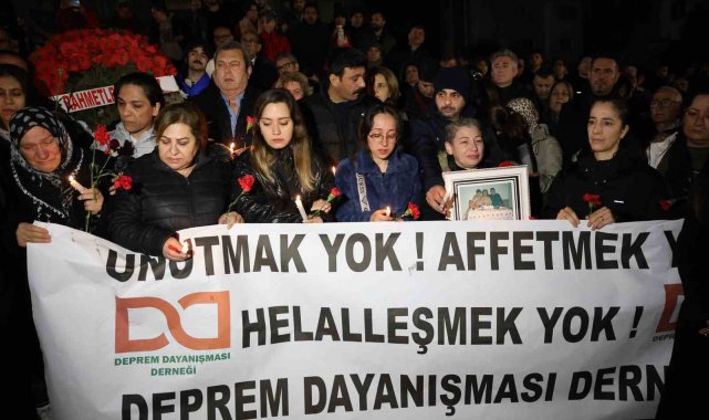 Adana'da depremin yıl dönümde gözyaşları sel oldu