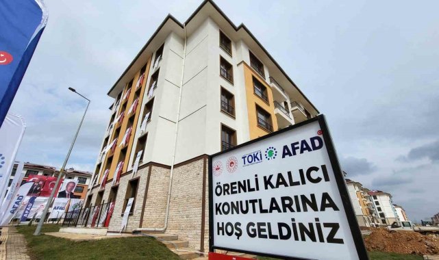 Adıyaman'da depremzedelerin kalıcı konutlara taşınması sürüyor