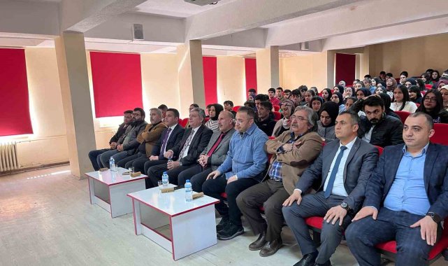 Ağrı'da 'Kutadgu Bilig' paneli yapıldı