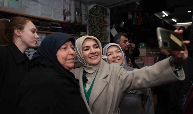 Aile ve Sosyal Hizmetler Bakanı Göktaş'a "anne" desteği
