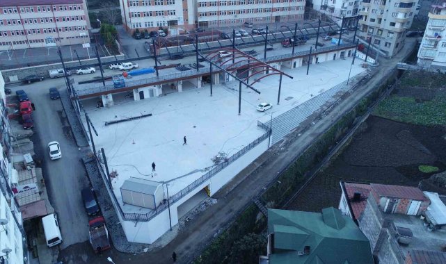Akçaabat kapalı otopark ve pazar yeri inşaatında sona gelindi