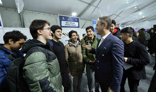 Başakşehir Üniversiteler Tanıtım ve Eğitim Fuarı'nın kapıları 9. kez açıldı