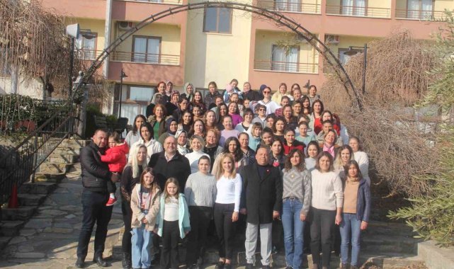 Başkan Adayı Özel, Bozdoğanlı kadınlar için 'Bizimgız Kafe' projesini açıkladı