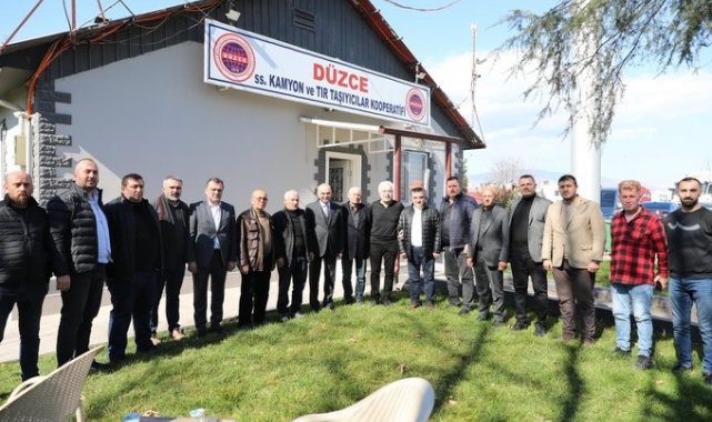Başkan Özlü Düzce'nin yükünü taşıyan esnafla buluştu