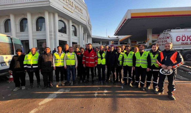 Beşiktaş Belediyesi deprem bölgesine 131 yardım tırı gönderdi