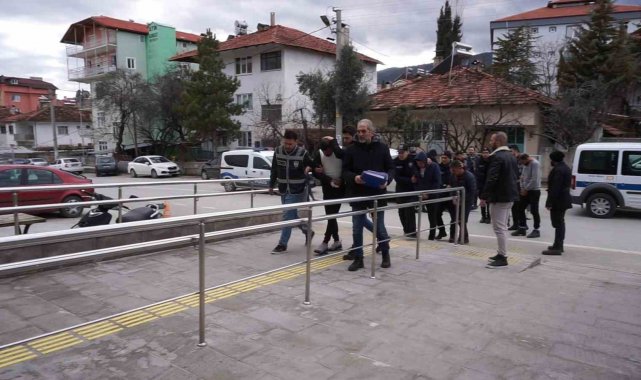 Burdur'da eski eş cinayetinde, katil zanlısı ve yardım eden 6 şahıs tutuklandı