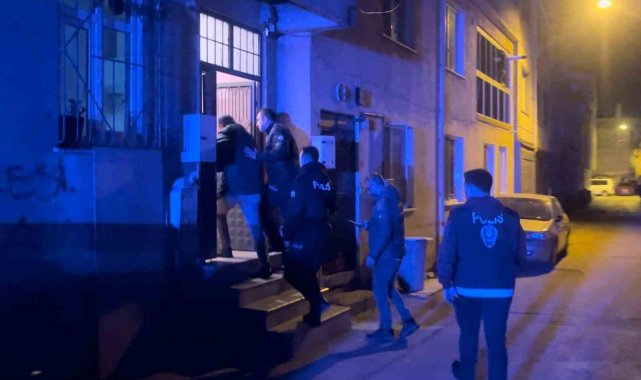 Bursa'da korkunç cinayet: Ailesinden 3 kişi tüfekle öldürdü