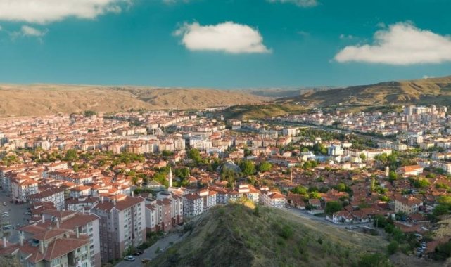 Çankırı'da 1 yılda bin 114 çift evlendi, 325 çift ise boşandı