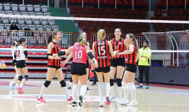 Çiftlikköy'ün Sultanları Play-Off'lara hazır