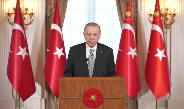 Cumhurbaşkanı Erdoğan: "Bayburtlu kardeşlerimize ahdı vefaları için teşekkür ediyorum"
