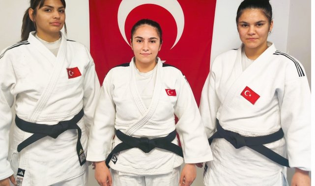 Denizli Büyükşehre milli gurur