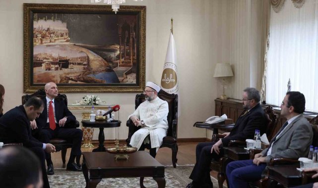 Diyanet İşleri Başkanı Erbaş, Gürcistan Devlet Din İşleri Ajansı Başkanı Vashakmadze'yi kabul etti
