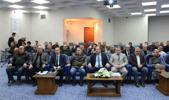 Erzincan'da kuru fasulye sektörünün yol haritasının belirlenmesi için istişare toplantısı düzenlendi