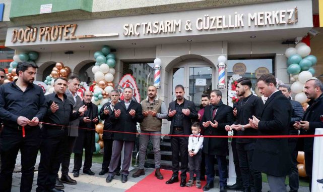 Erzurum'un ilk aile kuaförü açıldı