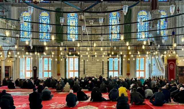 Eski İBB Başkanı Kadir Topbaş, vefatının 3'üncü yılında düzenlenen anıldı