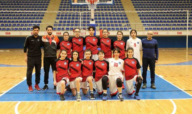 İpekyolu Belediyesi Spor Kulübü bölge şampiyonu oldu