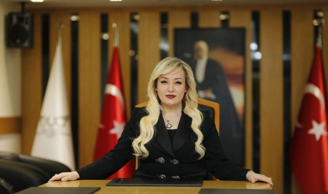 İş kadını Atik'ten CHP Genel Başkanı Özel'e sert eleştiri