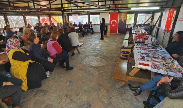 Kadın çiftçilere Kuşkonmaz ve Mantar yetiştiriciliği anlatıldı