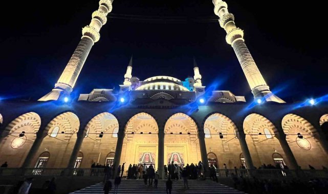 Kahramanmaraş'ta Berat Kandili idrak edildi