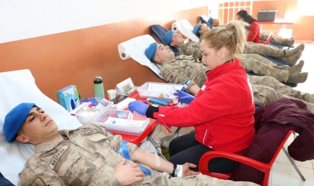 Kırklareli'de jandarmadan kan bağışı