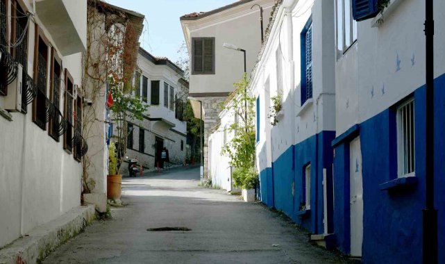 Kuşadası'nda tarihi evler turizme kazandırılacak