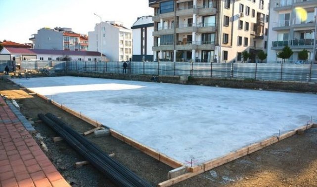 Lapseki Belediyesi, 'Kreş ve Gündüz Bakım Evi' çalışmalarını sürdürüyor