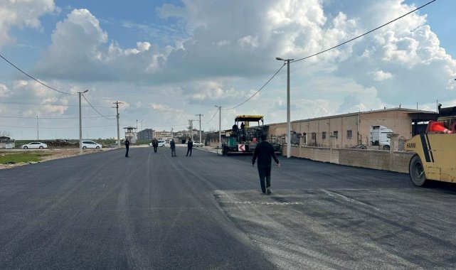 Mardin'de asfaltlama ve parke çalışmaları devam ediyor