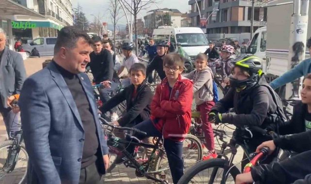 Milletvekili Öztürk'ten bisiklet parkı istediler