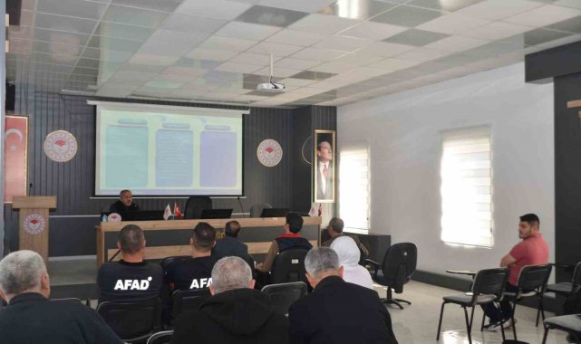 Niğde'de Tarım ve Orman İl Müdürlüğü personeline yangın eğitimi verildi