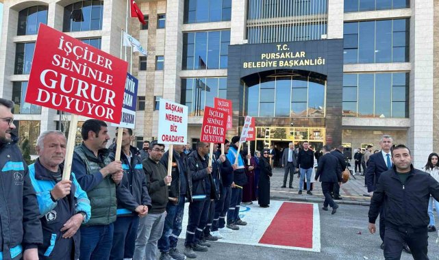 Pursaklar Belediyesi, çalışanların ücretlerini iyileştirecek ek protokolü hayata geçirdi