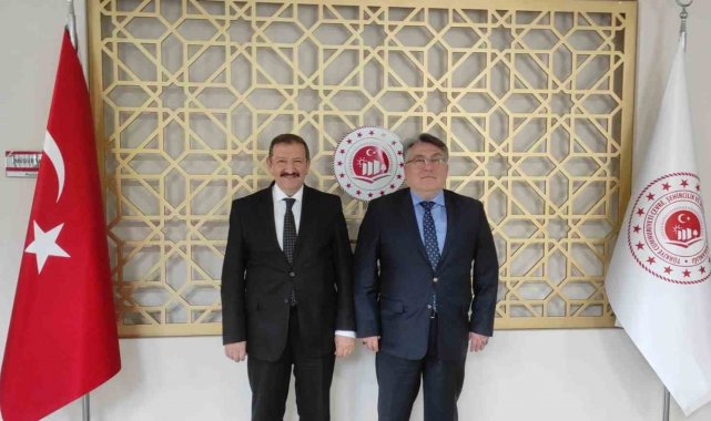 Rektör Özölçer'den Köse ve Öztürk'e hayırlı olsun ziyareti