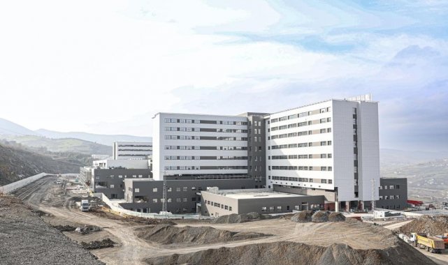 Samsun'daki sağlık yatırımları: Şehir Hastanesi yüzde 91'e ulaştı