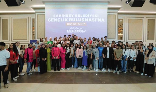 Tahmazoğlu'ndan üniversite öğrencilerine 270 milyonluk dev destek