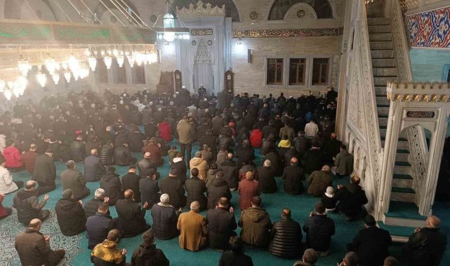 Tatvan'da Berat Gecesi idrak edildi